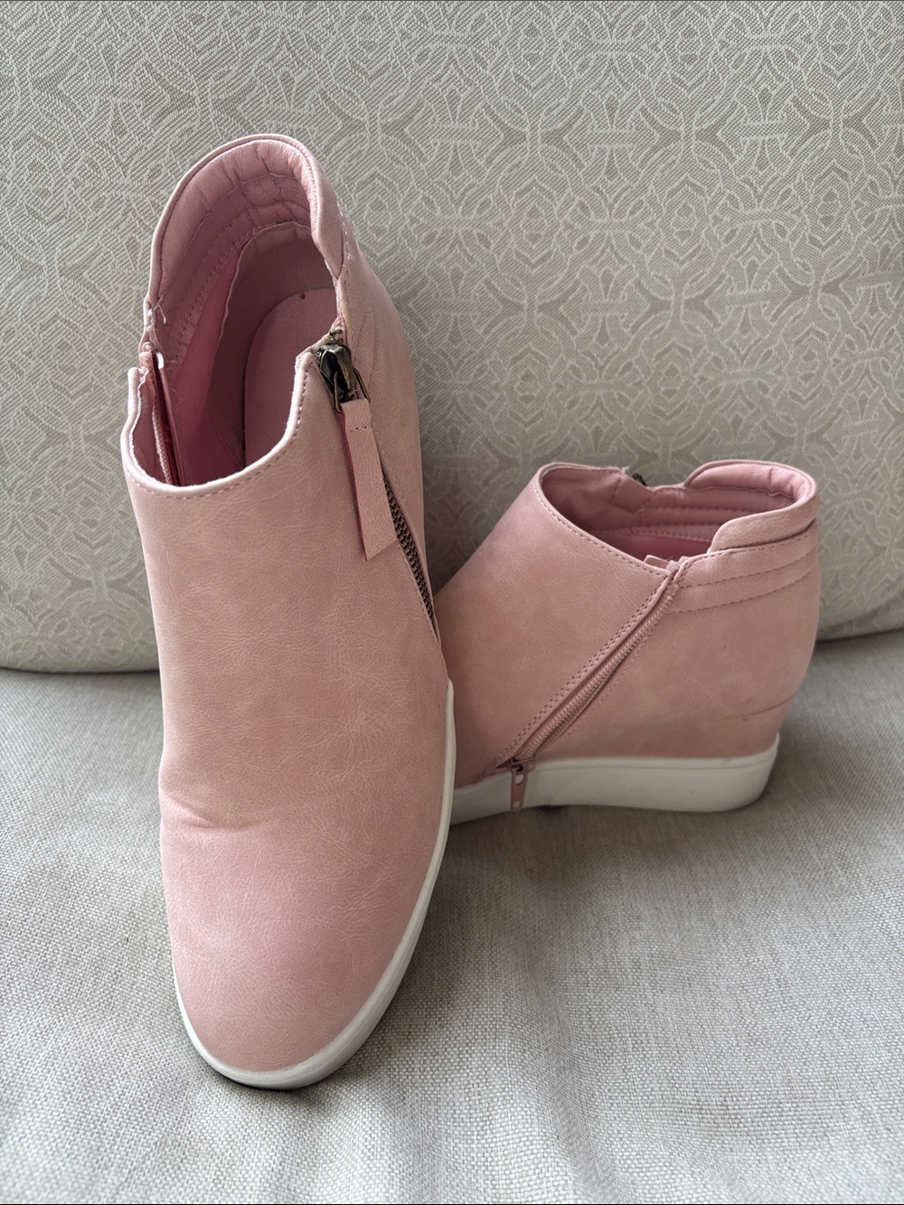DreamPairs Pink Wedge Sneakers